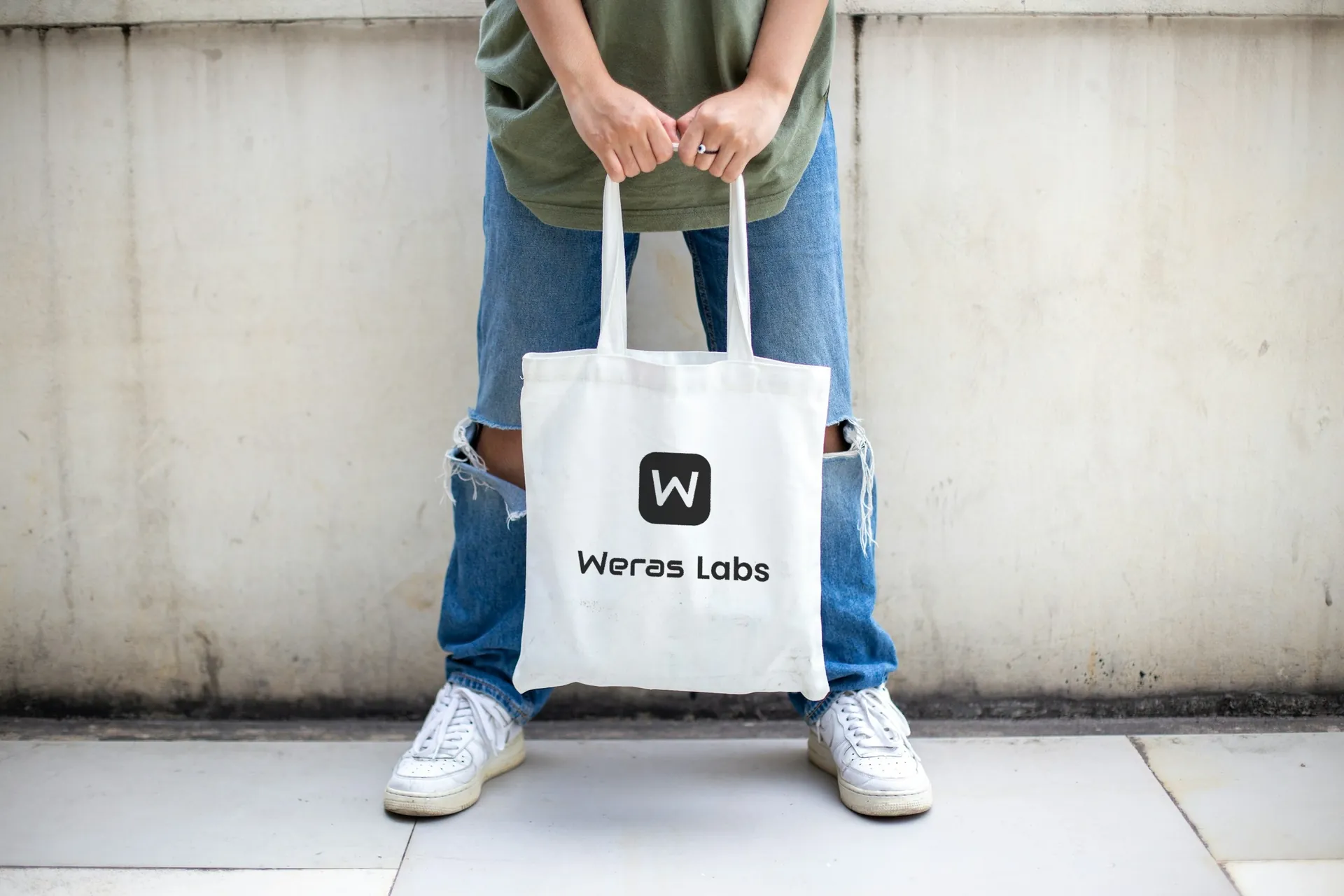 Weras Labs logolu bez çanta