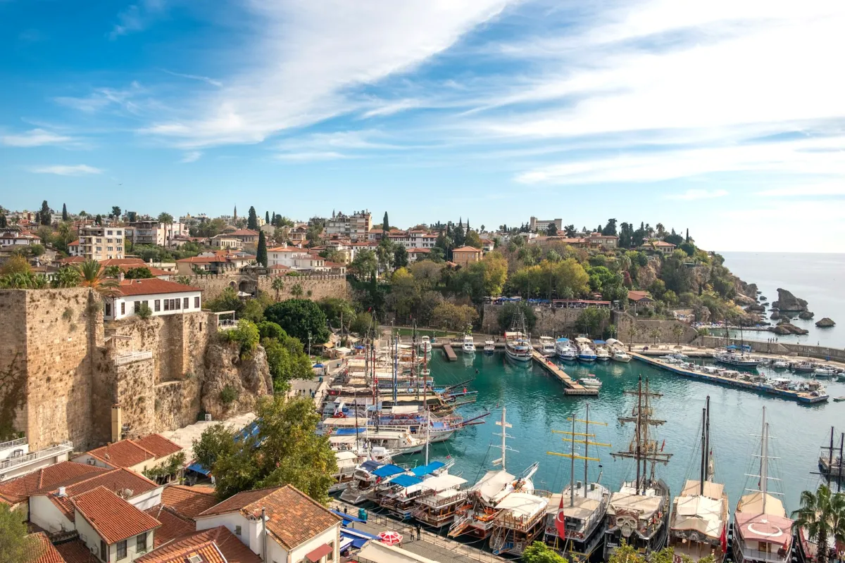 Antalya web tasarım – Antalya Kaleiçi yat limanı