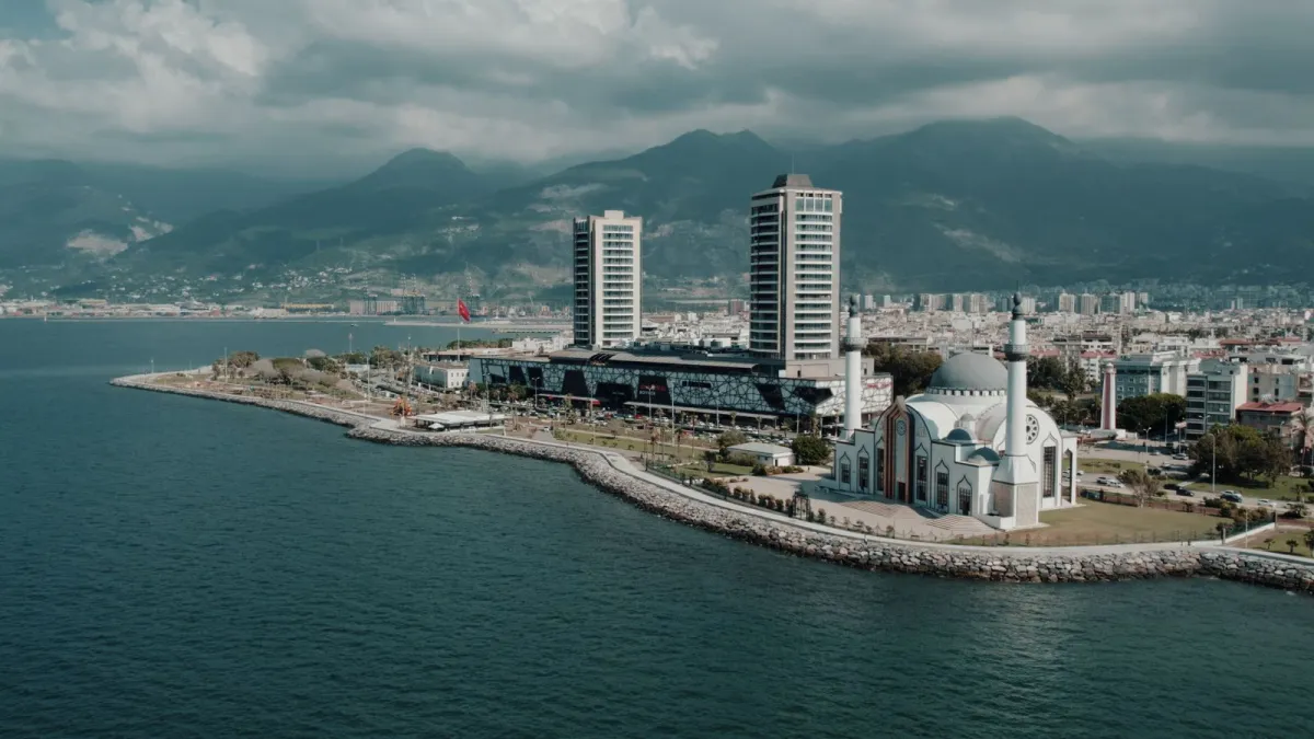 Hatay web tasarım – Hatay İskenderun sahili havadan görünüm