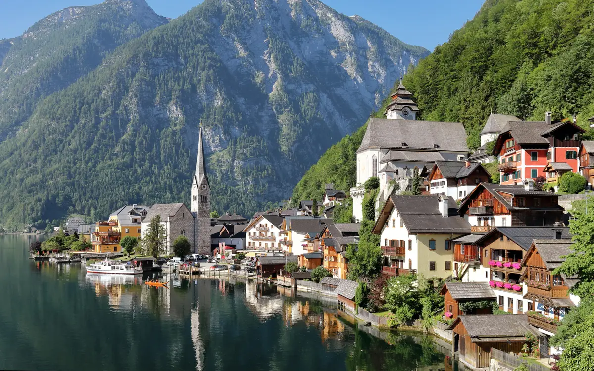 Web design in Austria: Northeast view of Hallstatt, Upper Austria.