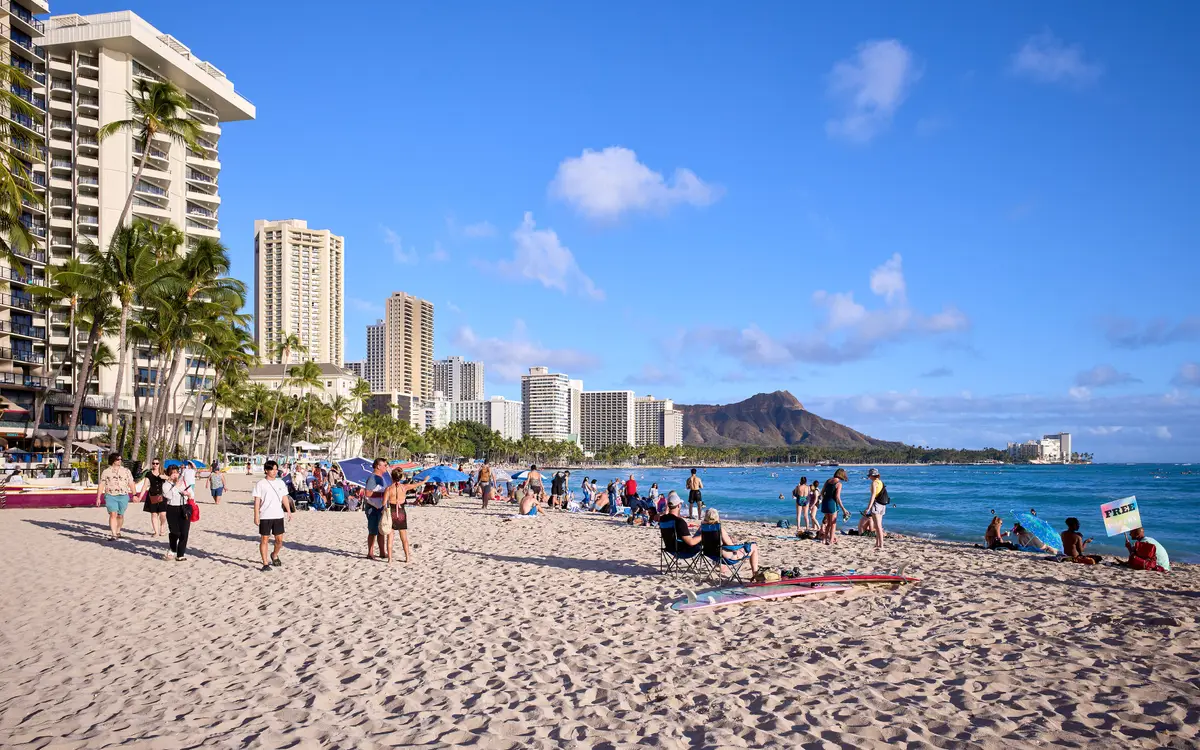 Web design in Hawaii: Waikiki Beach on March 2, 2024. View towards Diamond Head