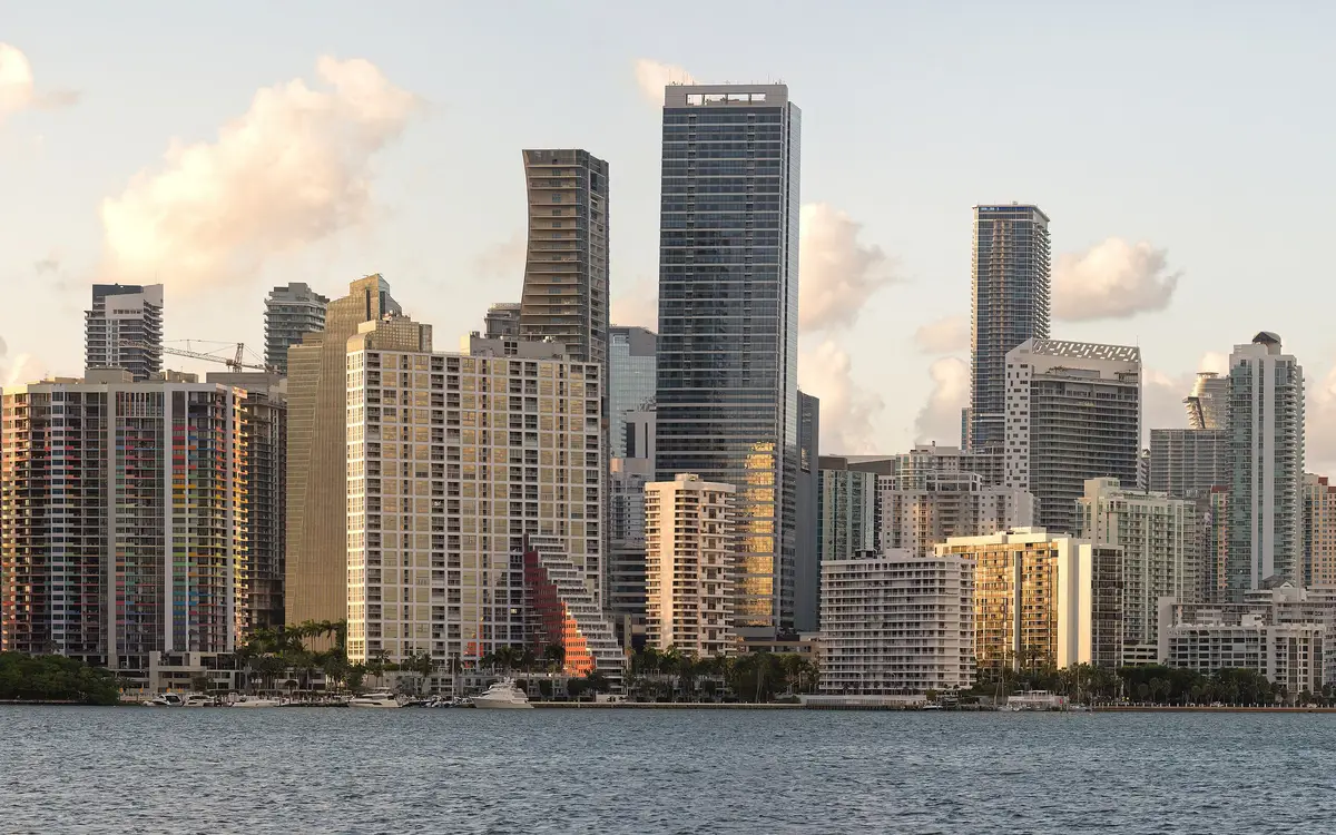 Web design in Miami: Miami, Florida skyline