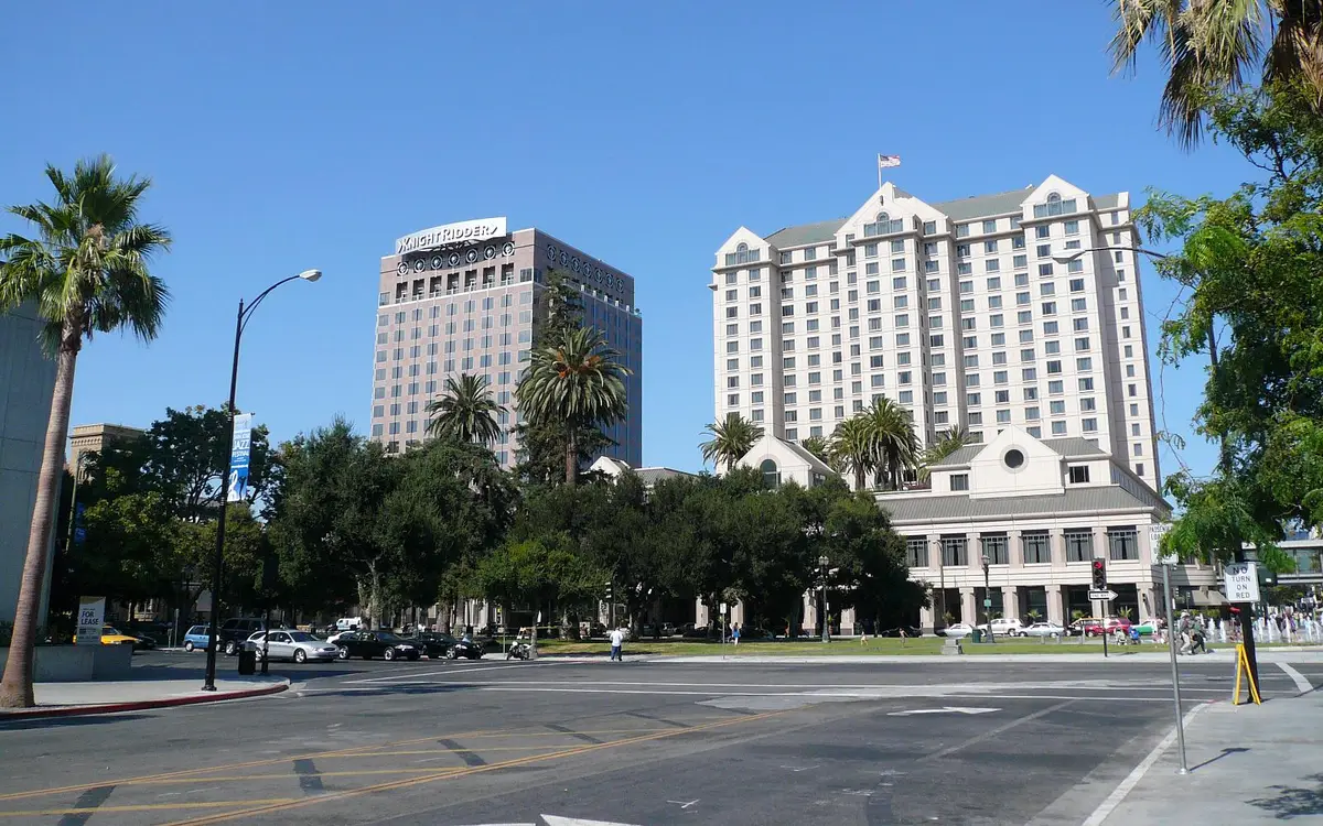 Web design in San Jose: Knight Ridder building and Fairmont Hotel, City View Plaza, San Jose, California