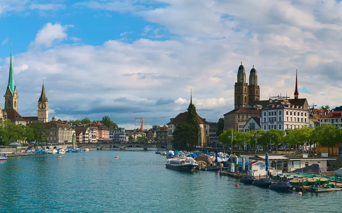 Web design in Zurich: Zurich skyline